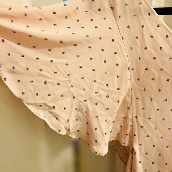 Worthington Butterfly Blouse - Picture 4 of 9